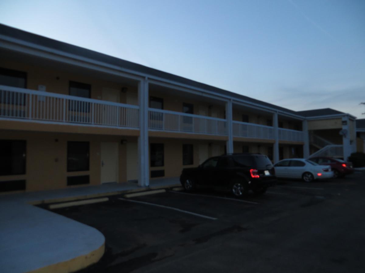 Western Motel Scooba Exterior foto